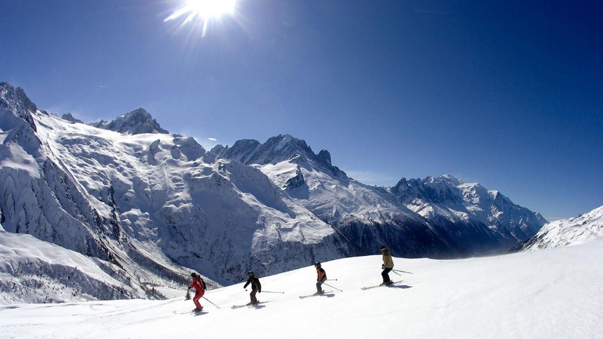 Chamois Blanc Terrasse - A Chamonix Haven Near Aiguille Du Midi Apartamento Exterior foto